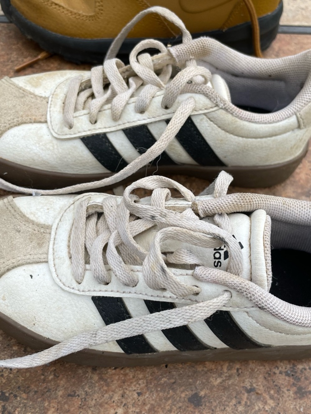 BOYS SHOE BUNDLE adidas Off-White Sneakers with Black Stripes blippi and Reebok